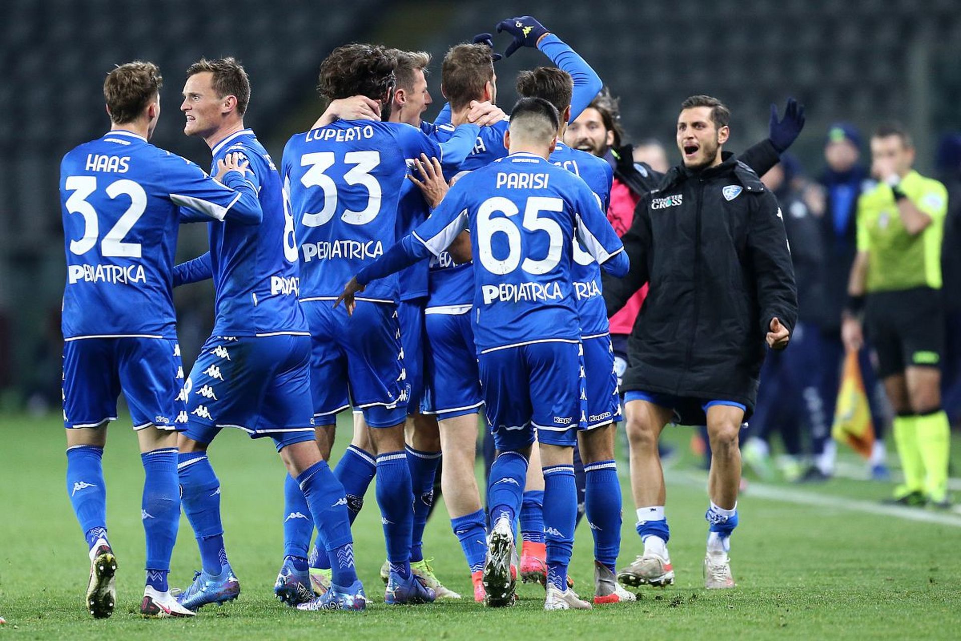 阿布扎比联 阿布扎比联